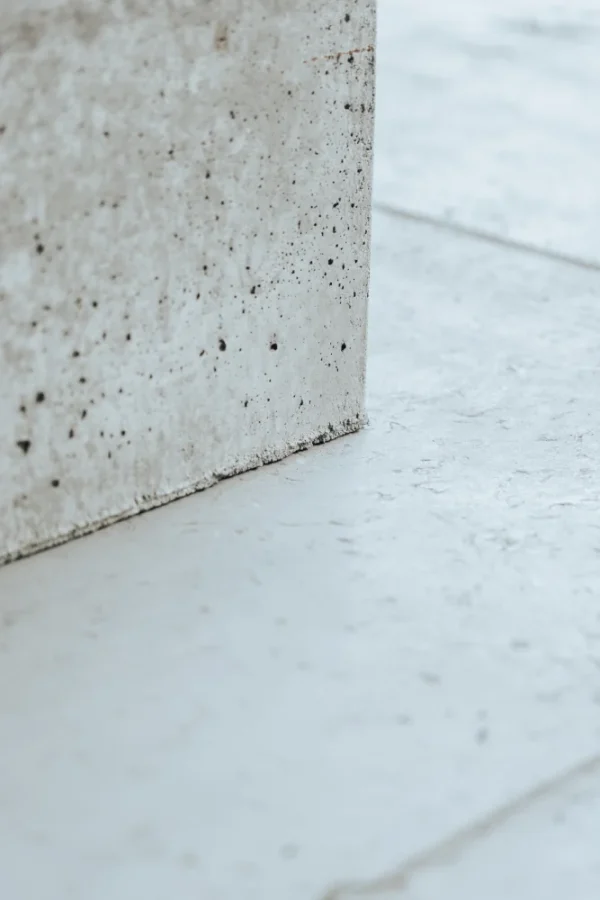 Roos Groep - Prefab beton - Geleideblok 75x50x52